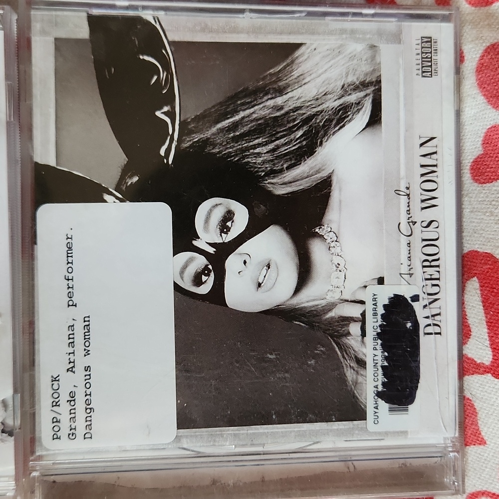 cds - Picture 2 of 6